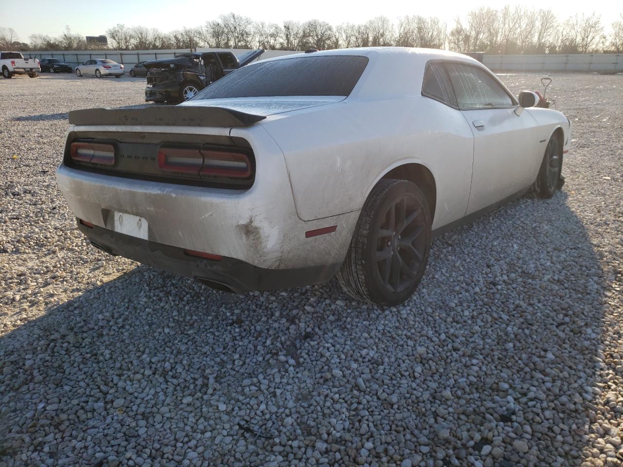 Photo 4 from auction – 2020 DODGE CHALLENGER with VIN 2C3CDZBT7LH139463