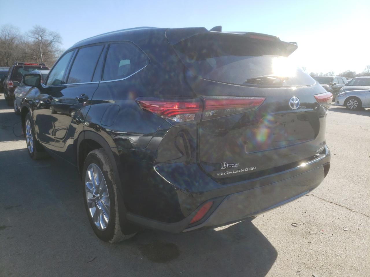 Photo 3 from auction – 2021 TOYOTA HIGHLANDER with VIN 5TDXBRCH2MS526308