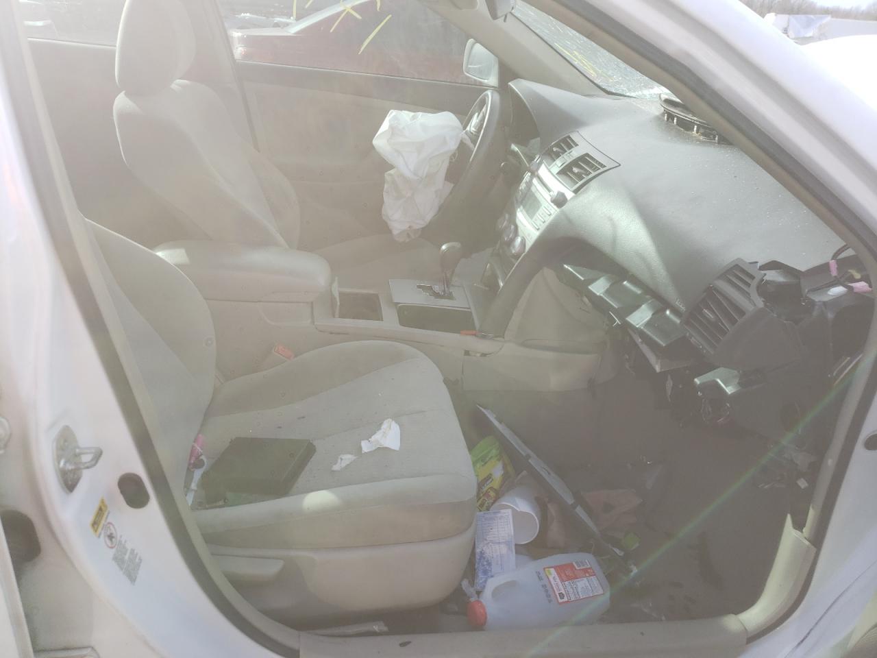 Photo 5 from auction – 2011 TOYOTA CAMRY BASE with VIN 4T1BF3EK4BU653859