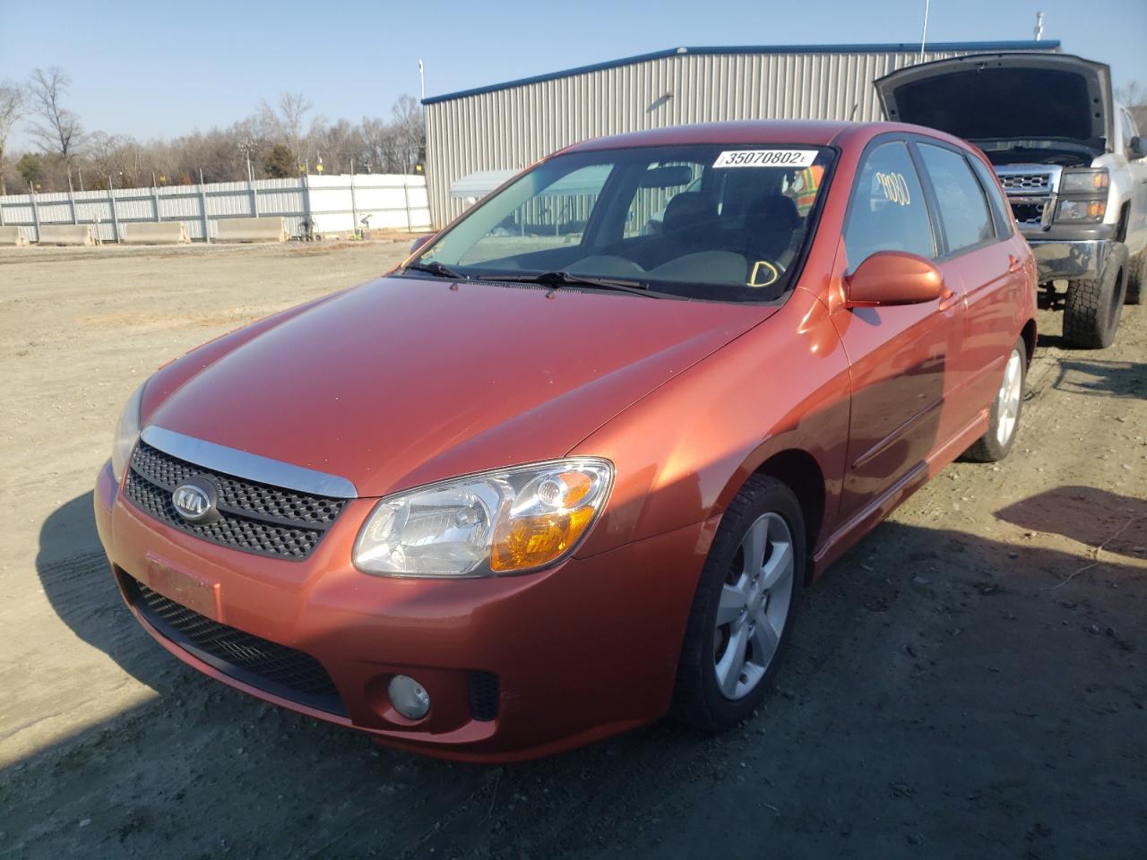 Photo 2 from auction – 2007 KIA SPECTRA5 S with VIN KNAFE161175001878