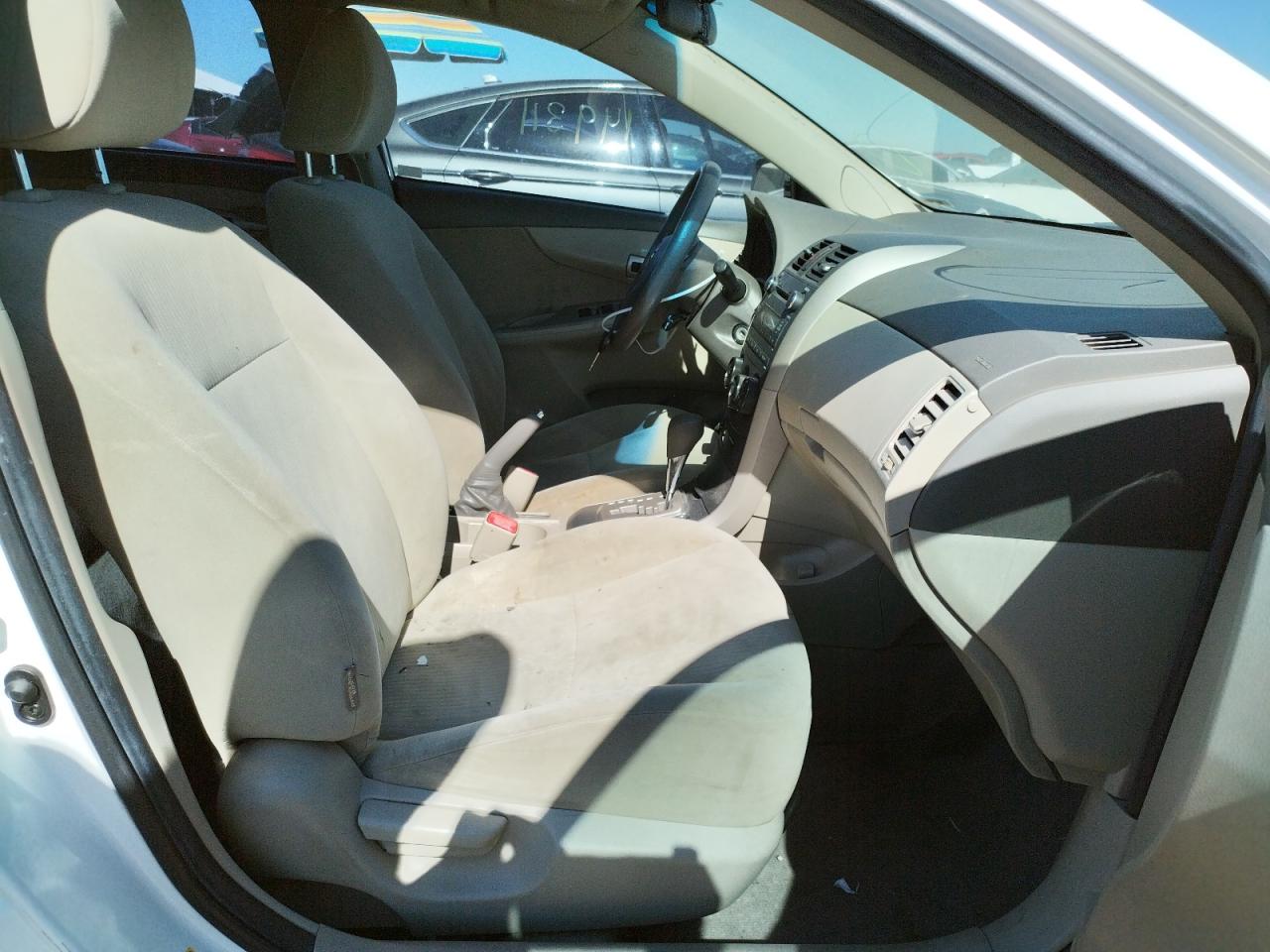 Photo 5 from auction – 2010 TOYOTA COROLLA BA with VIN 1NXBU4EE1AZ225669