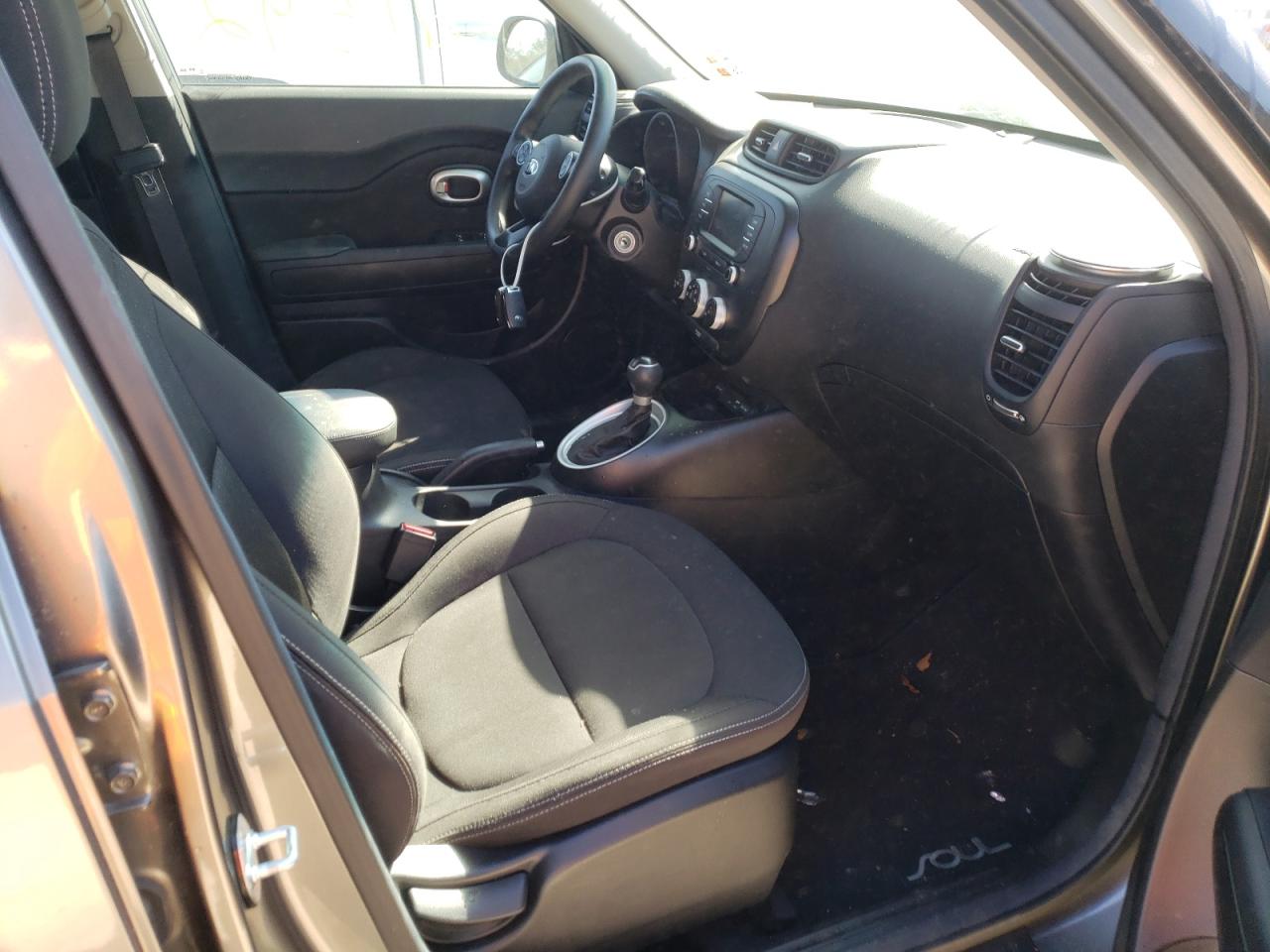 Photo 5 from auction – 2019 KIA SOUL with VIN KNDJN2A23K7024658