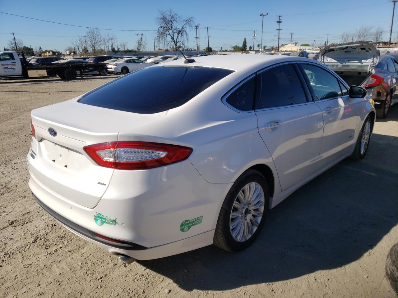 Photo 4 from auction – 2016 FORD FUSION SE with VIN 3FA6P0PU1GR241483