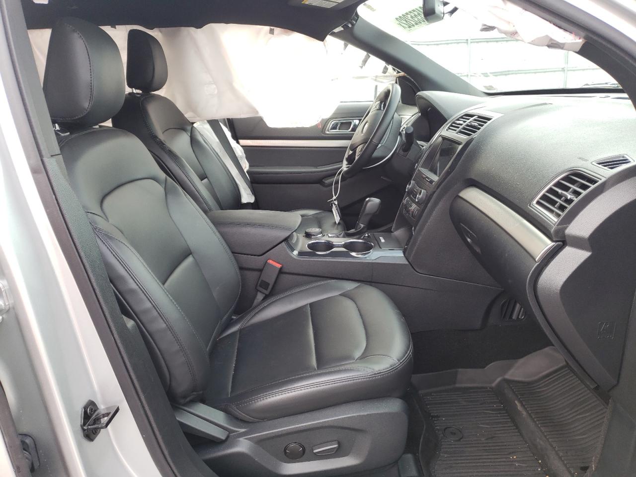 Photo 5 from auction – 2019 FORD EXPLORER X with VIN 1FM5K8D86KGA08625