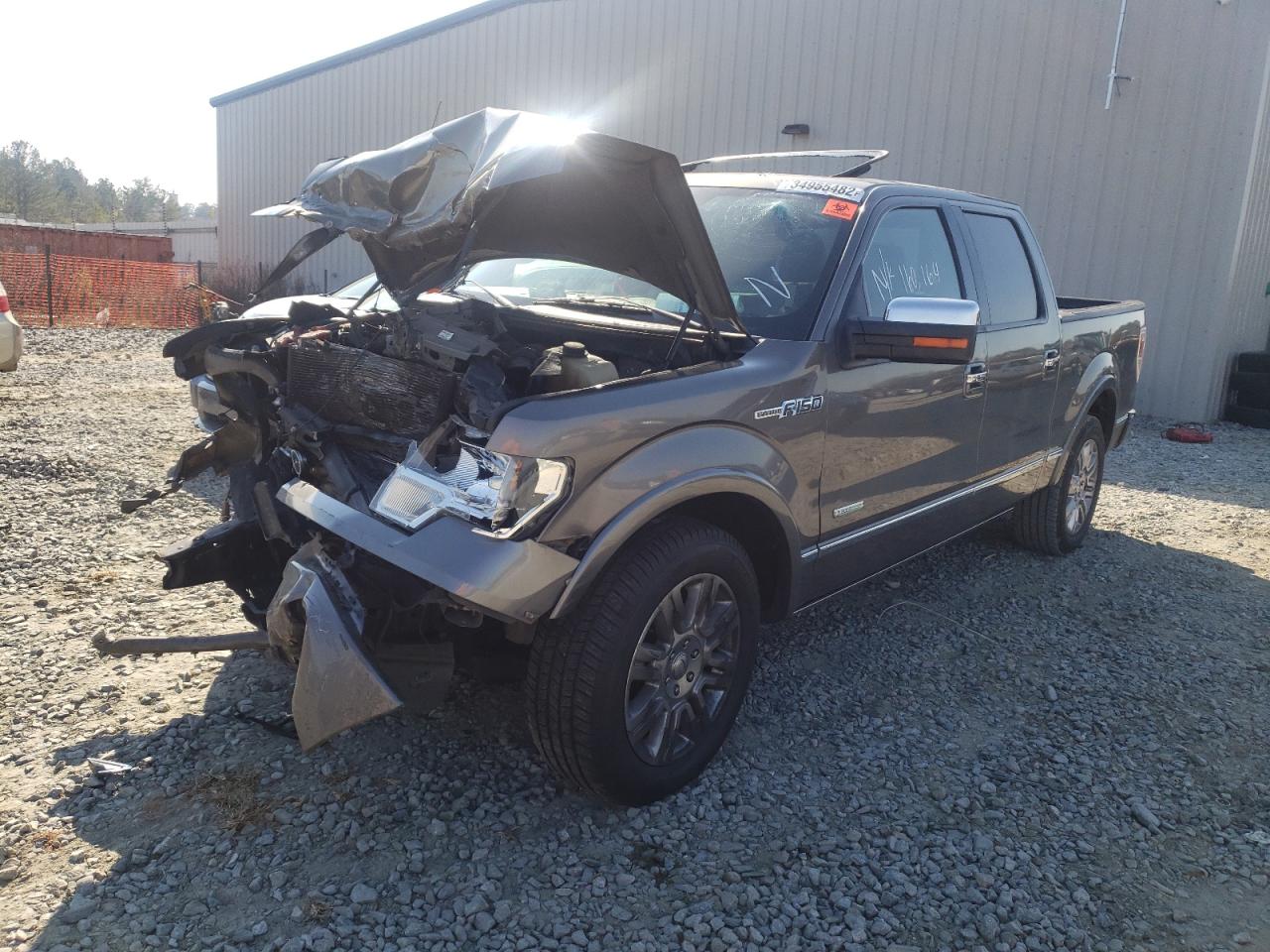 Photo 2 from auction – 2011 FORD F150 SUPER with VIN 1FTFW1CT9BFD01015