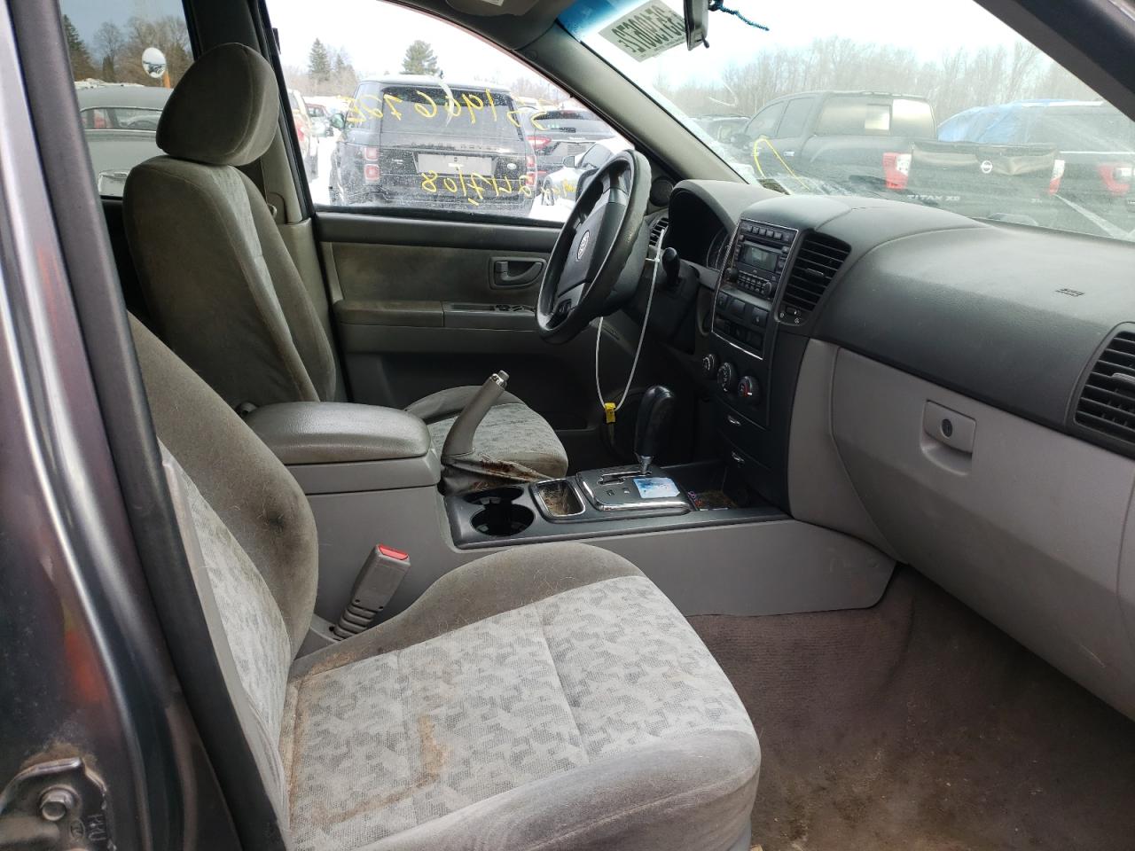 Photo 5 from auction – 2008 KIA SORENTO EX with VIN KNDJC735385840915
