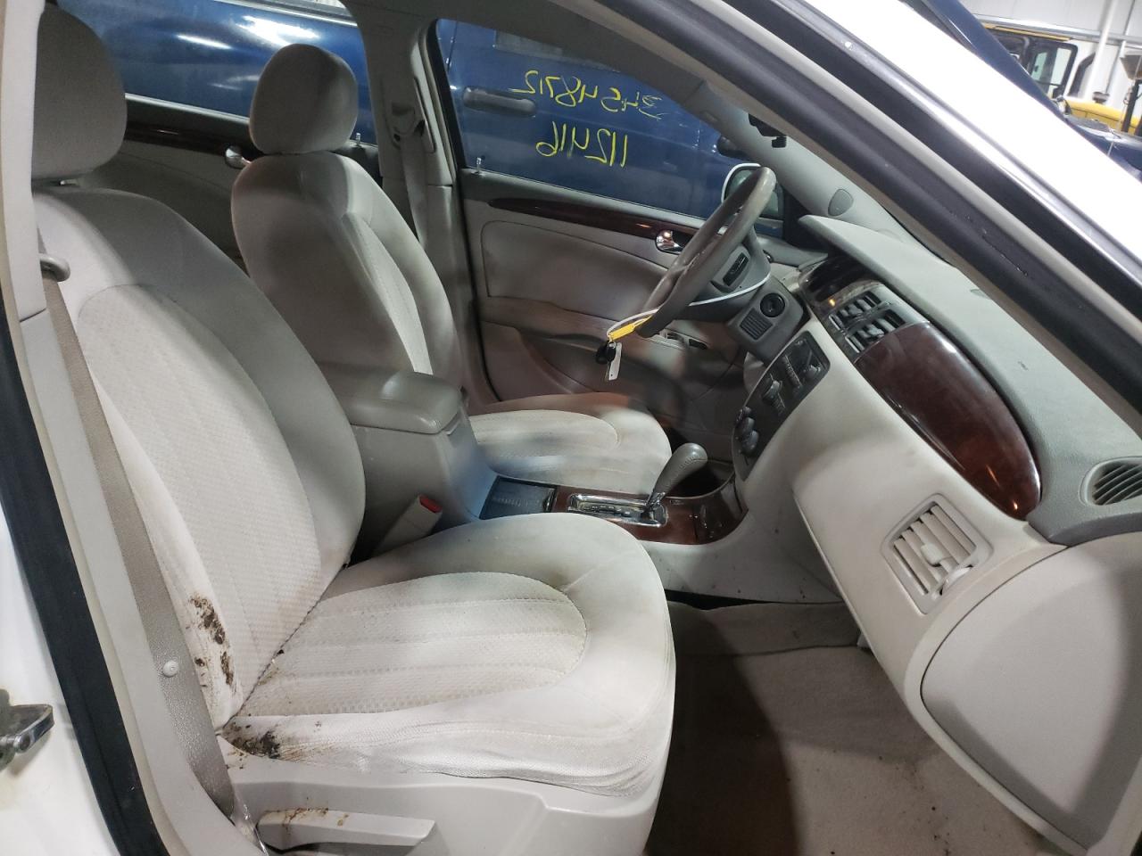 Photo 5 from auction – 2007 BUICK LUCERNE CX with VIN 1G4HP57217U218420