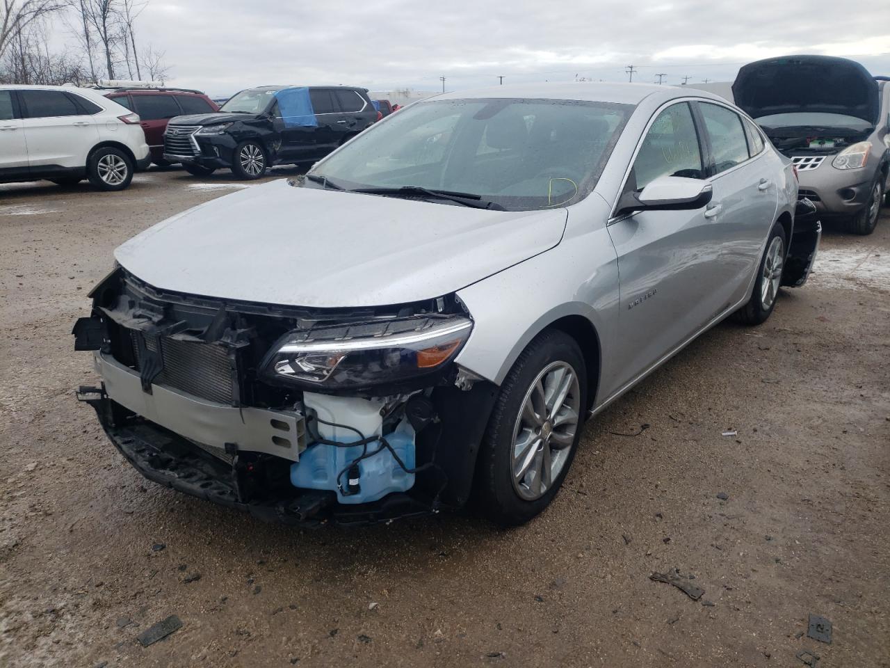 Photo 2 from auction – 2016 CHEVROLET MALIBU LT with VIN 1G1ZE5ST9GF293796