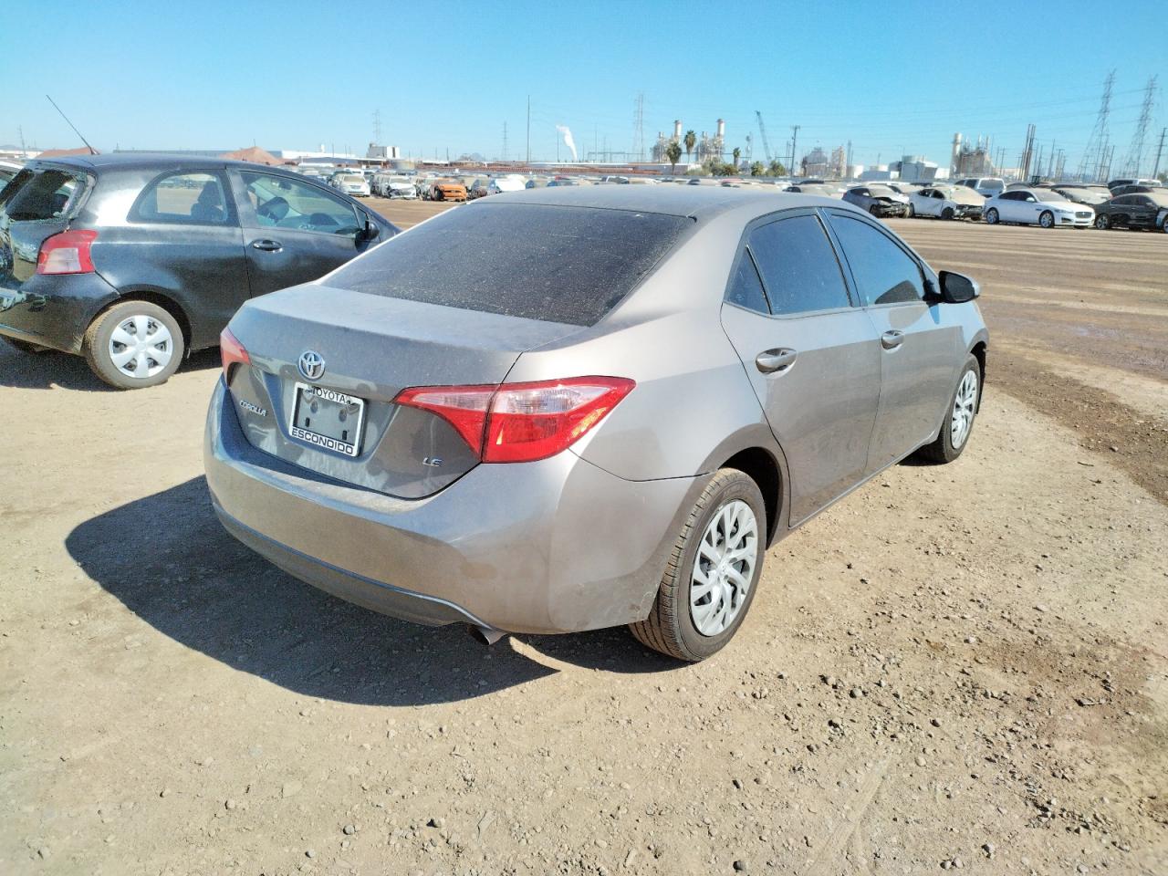Photo 4 from auction – 2017 TOYOTA COROLLA L with VIN 5YFBURHE3HP690099