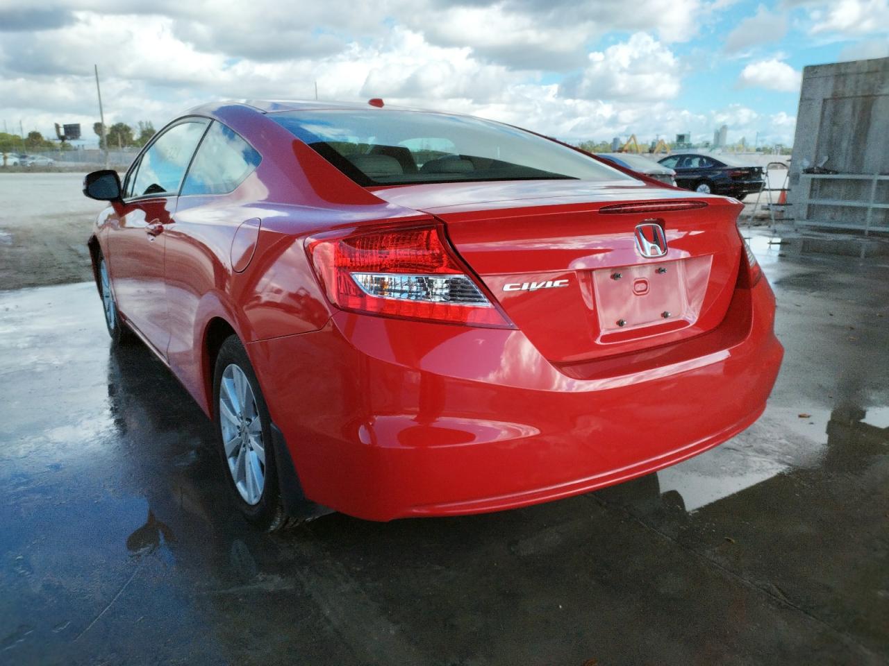 Photo 3 from auction – 2012 HONDA CIVIC EXL with VIN 2HGFG3B14CH549506