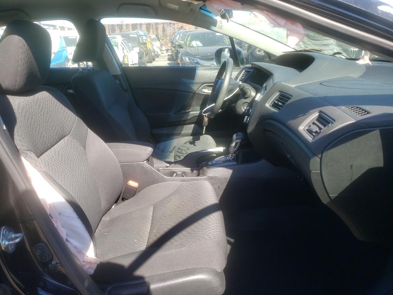 Photo 5 from auction – 2015 HONDA CIVIC LX with VIN 19XFB2F59FE232017