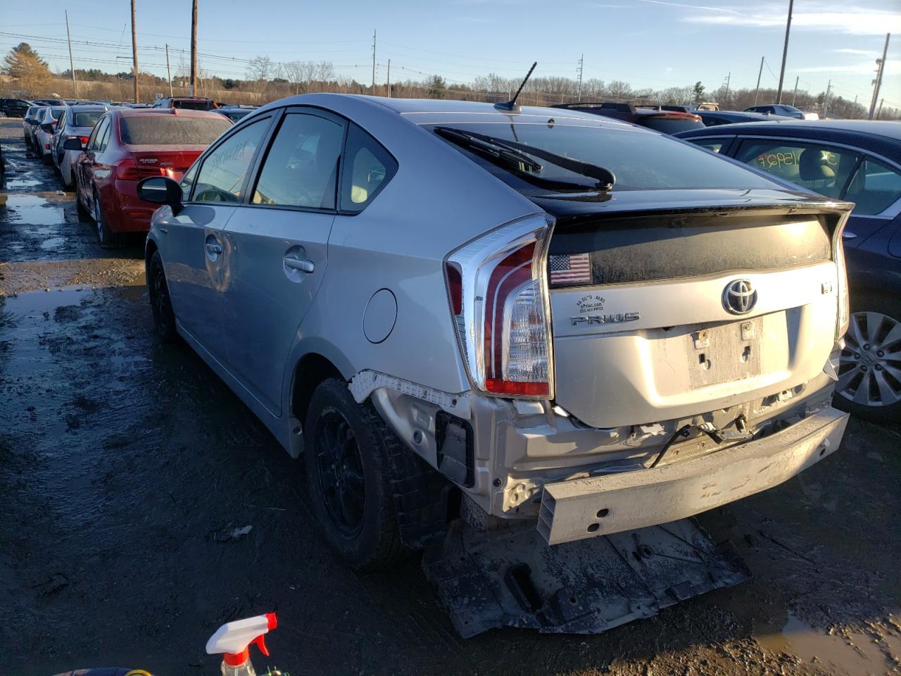 Photo 3 from auction – 2014 TOYOTA PRIUS with VIN JTDKN3DU0E1786876
