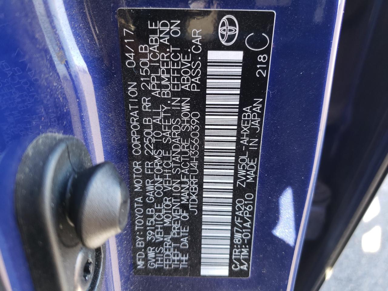 Photo 10 from auction – 2017 TOYOTA PRIUS with VIN JTDKBRFU4H3560390