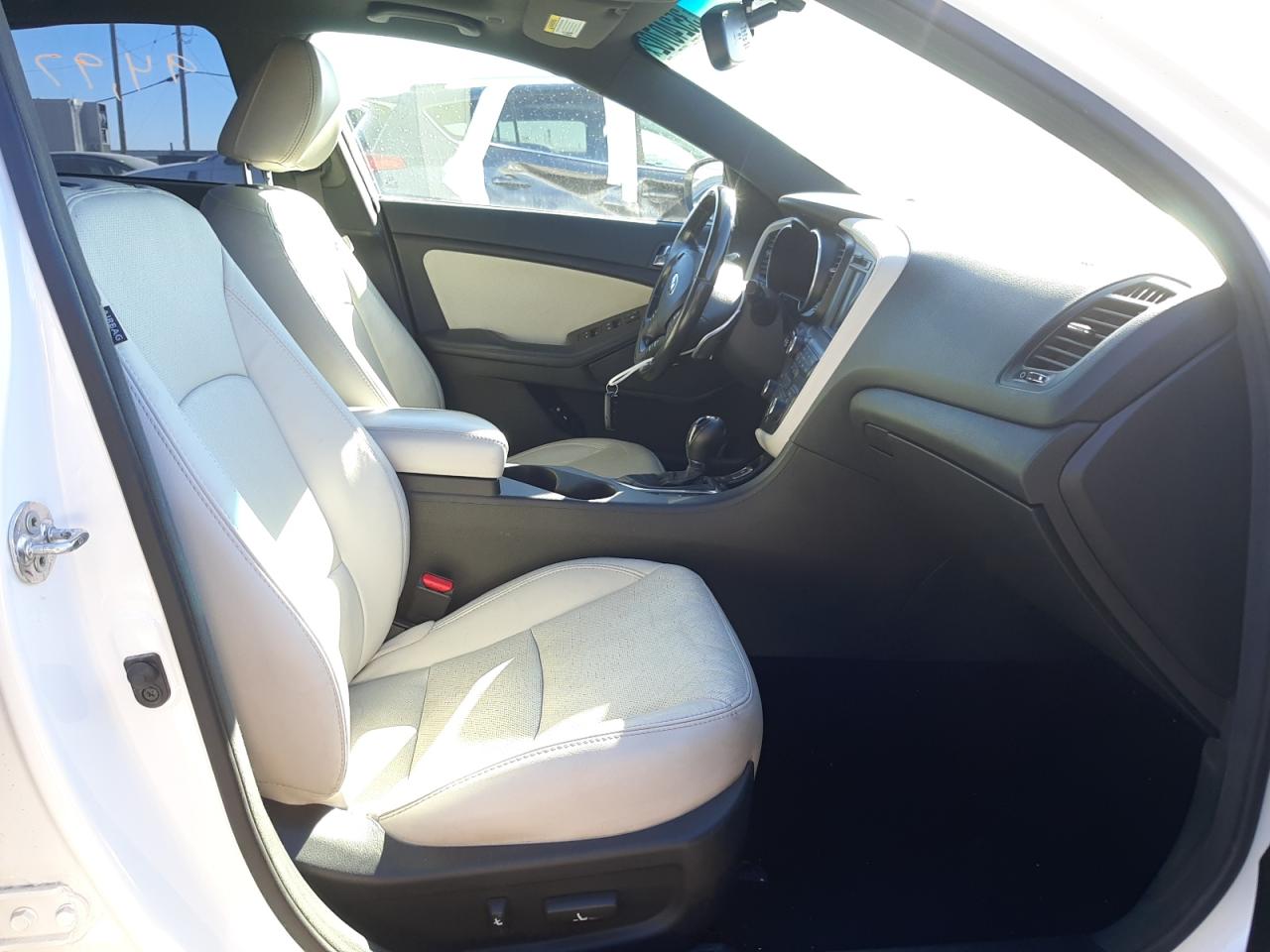 Photo 5 from auction – 2013 KIA OPTIMA SX with VIN 5XXGR4A61DG184108