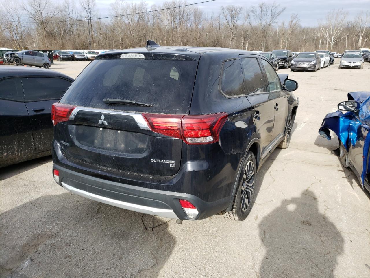 Photo 4 from auction – 2018 MITSUBISHI OUTLANDER with VIN JA4AD3A38JZ062837