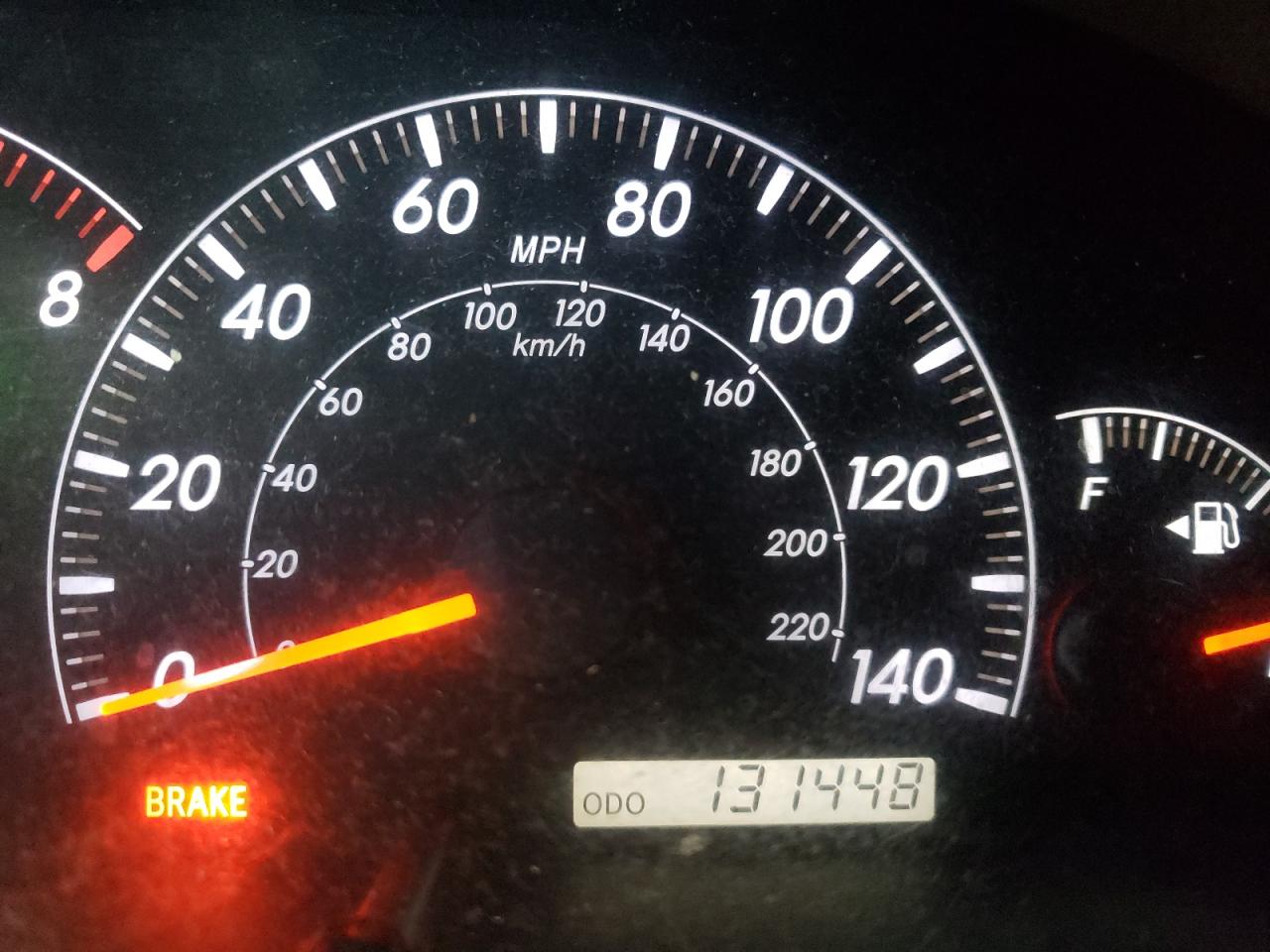 Photo 8 from auction – 2005 TOYOTA CAMRY LE with VIN 4T1BE32K65U969730