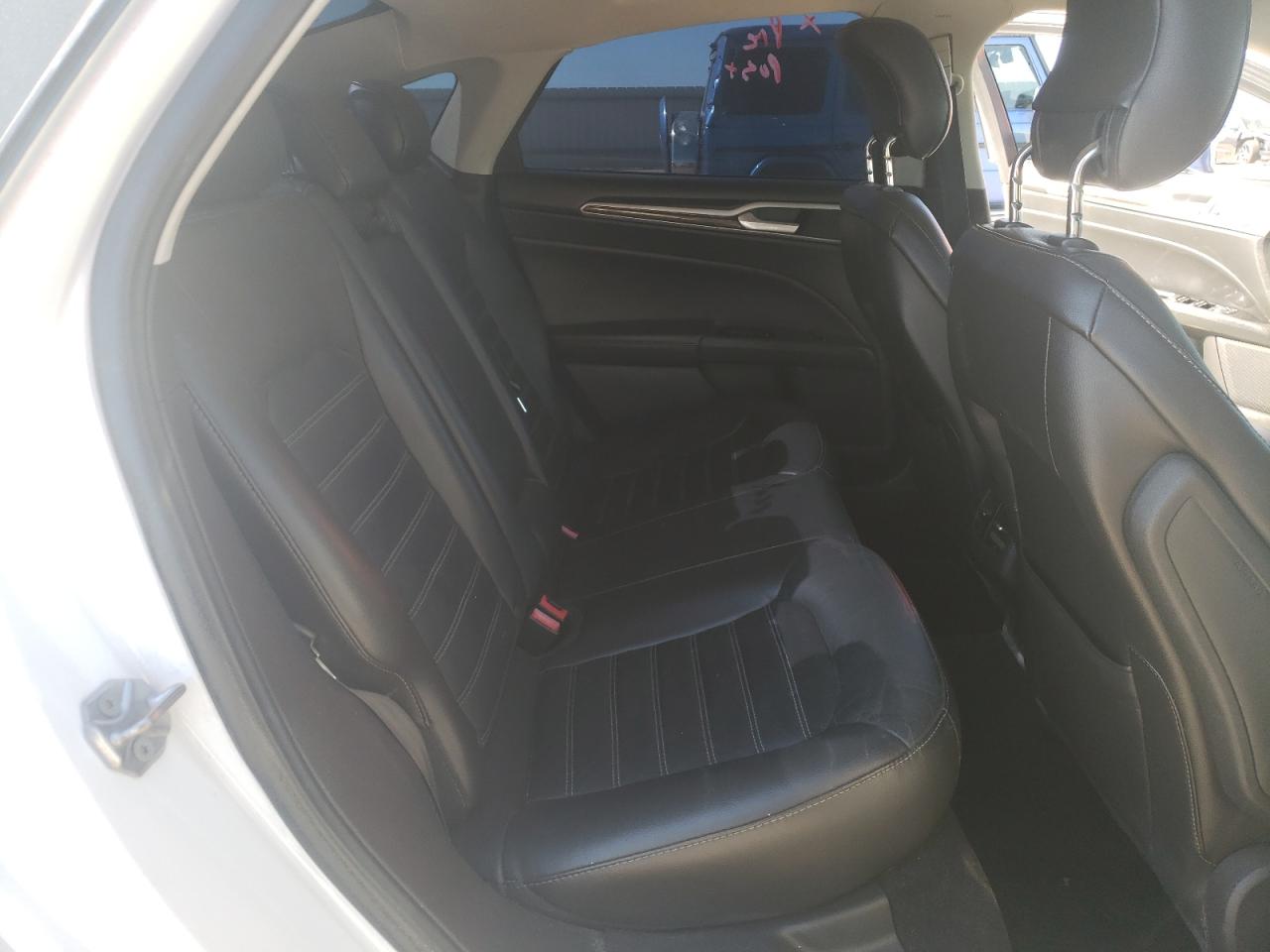 Photo 6 from auction – 2014 FORD FUSION SE with VIN 3FA6P0H99ER358784