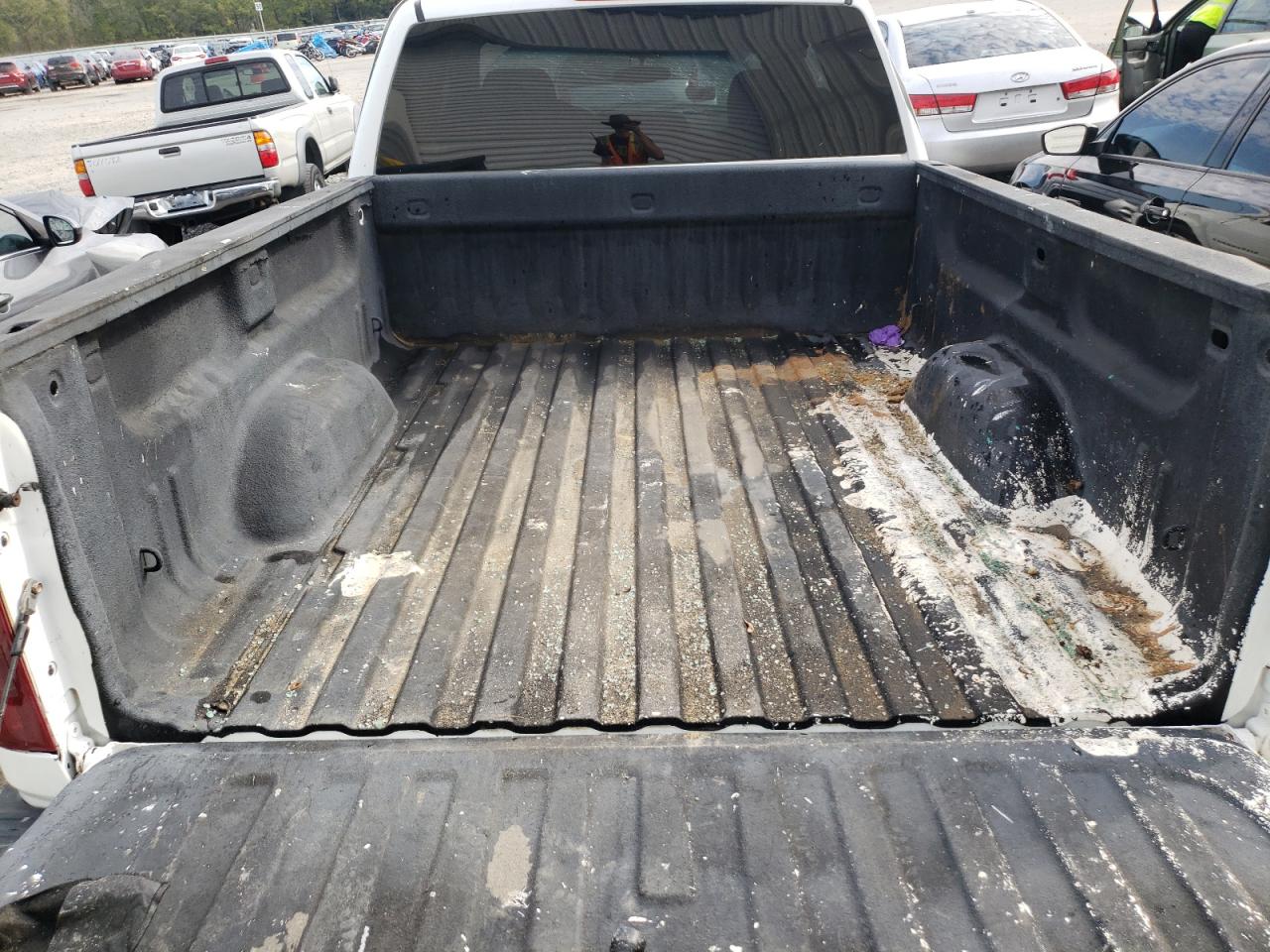 Photo 10 from auction – 2008 CHEVROLET SILVERADO with VIN 2GCEK19C881338393