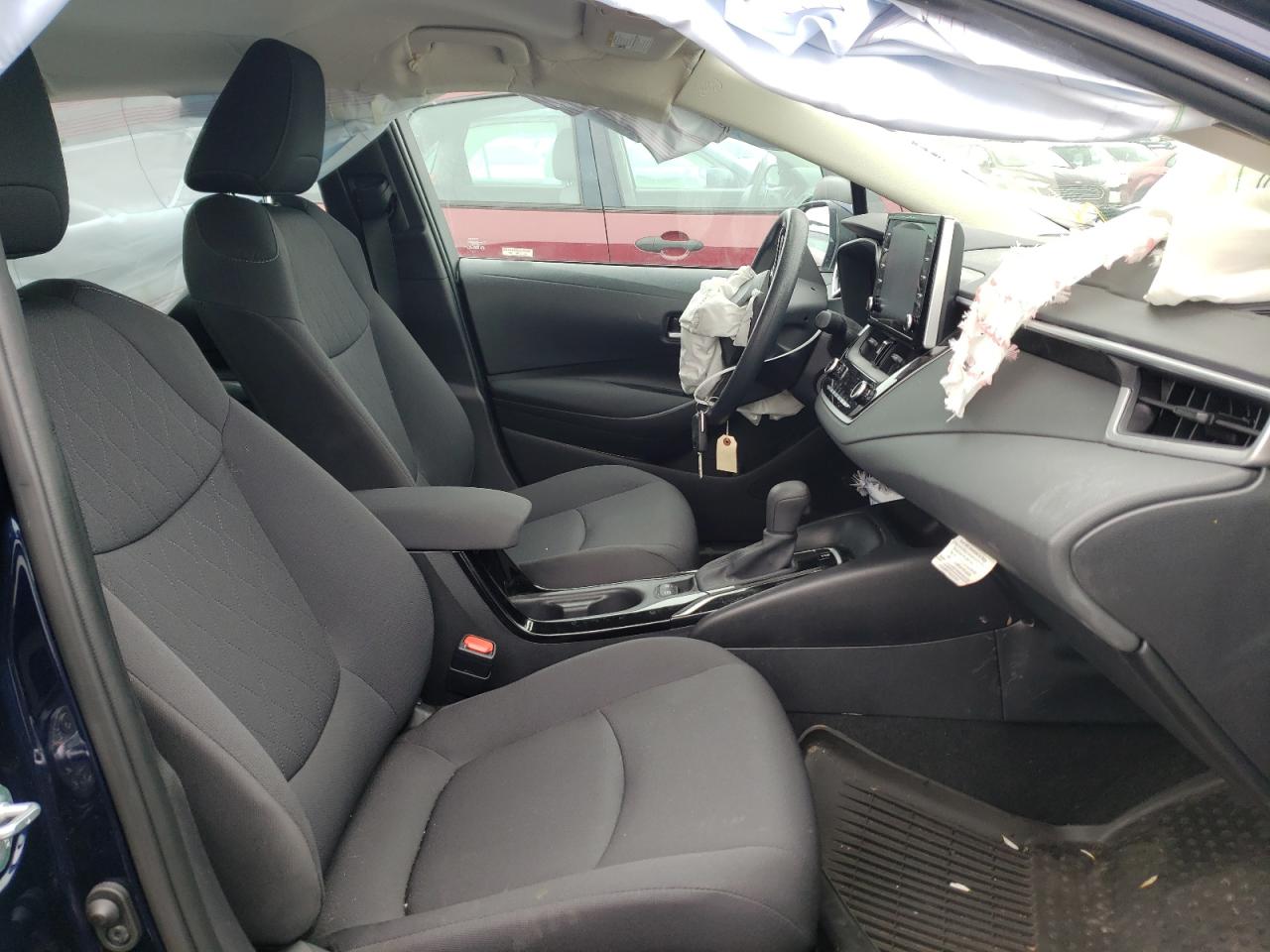 Photo 5 from auction – 2020 TOYOTA COROLLA LE with VIN 5YFEPRAE8LP079556
