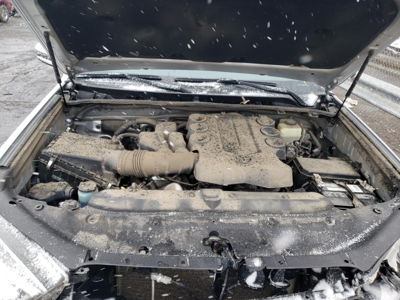Photo 7 from auction – 2015 TOYOTA 4RUNNER SR with VIN JTEBU5JR4F5263641