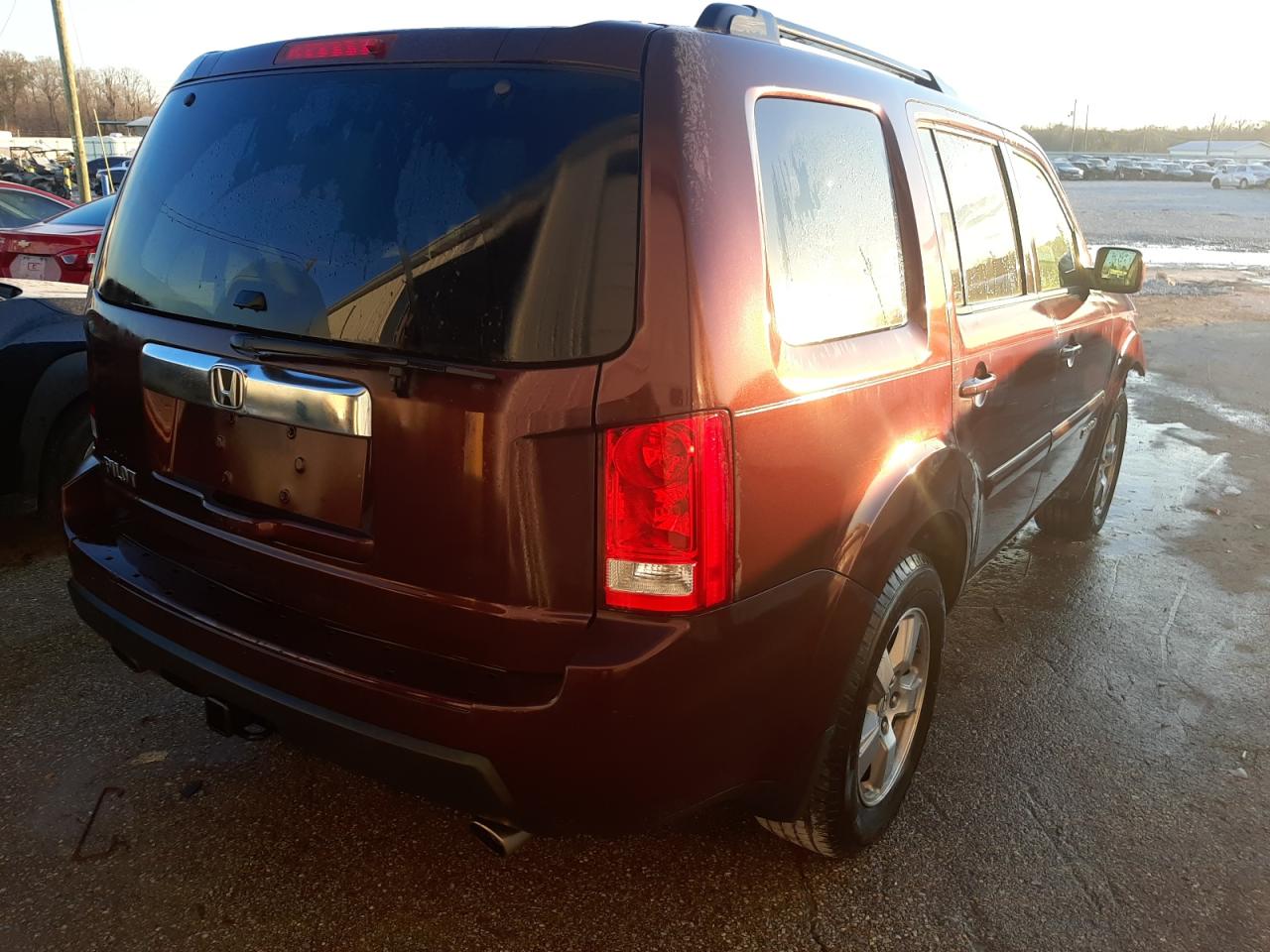 Photo 4 from auction – 2009 HONDA PILOT EXL with VIN 5FNYF38579B017685