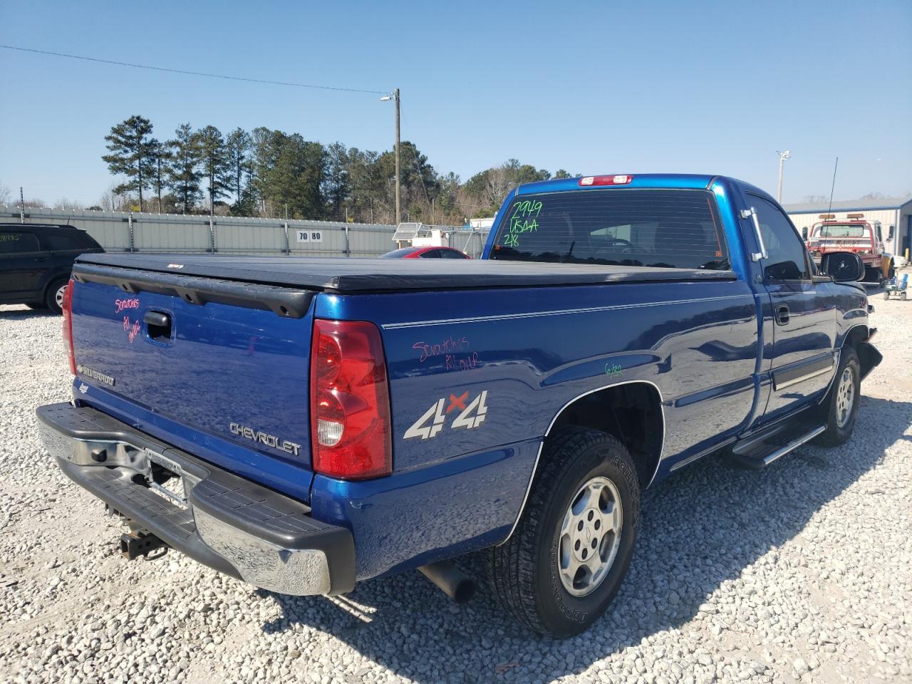 Photo 4 from auction – 2003 CHEVROLET SILVERADO with VIN 1GCEK14V03E290162