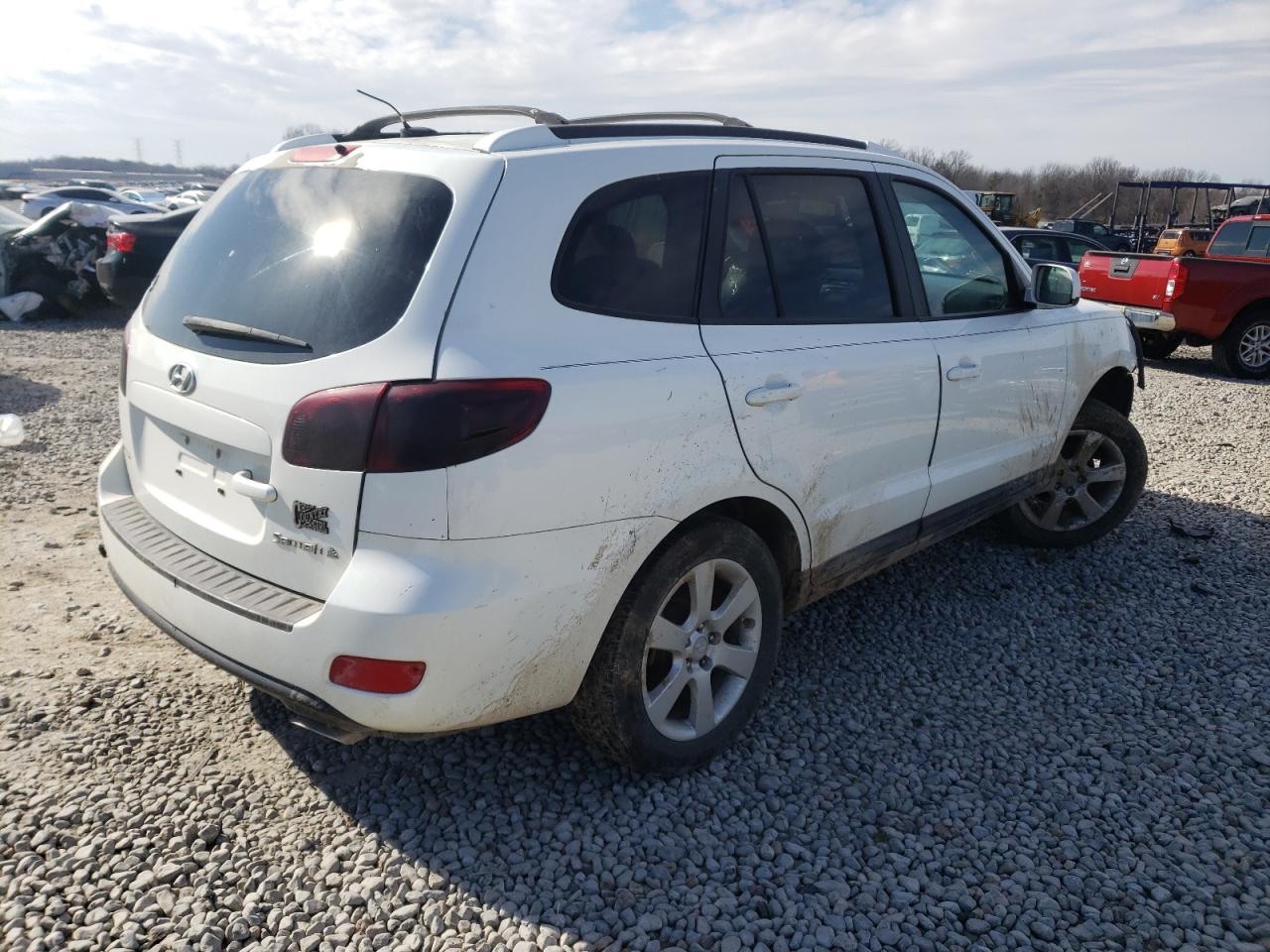 Photo 4 from auction – 2007 HYUNDAI SANTA FE S with VIN 5NMSH13E97H043003