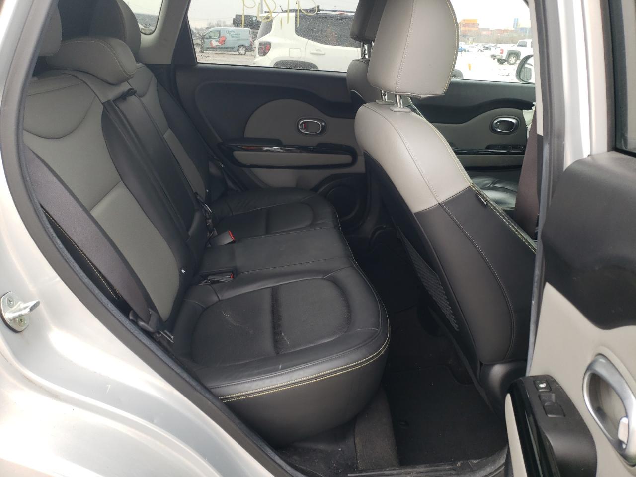 Photo 6 from auction – 2016 KIA SOUL + with VIN KNDJP3A57G7827748