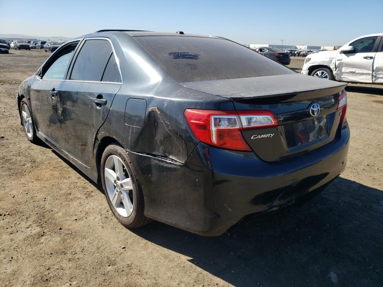 Photo 3 from auction – 2013 TOYOTA CAMRY L with VIN 4T1BF1FK1DU683603