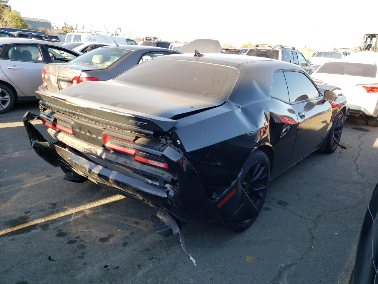 Photo 4 from auction – 2015 DODGE CHALLENGER with VIN 2C3CDZC92FH716021
