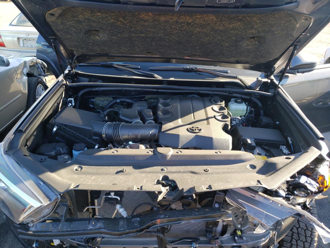 Photo 7 from auction – 2022 TOYOTA 4RUNNER SR with VIN JTELU5JR7N6002016
