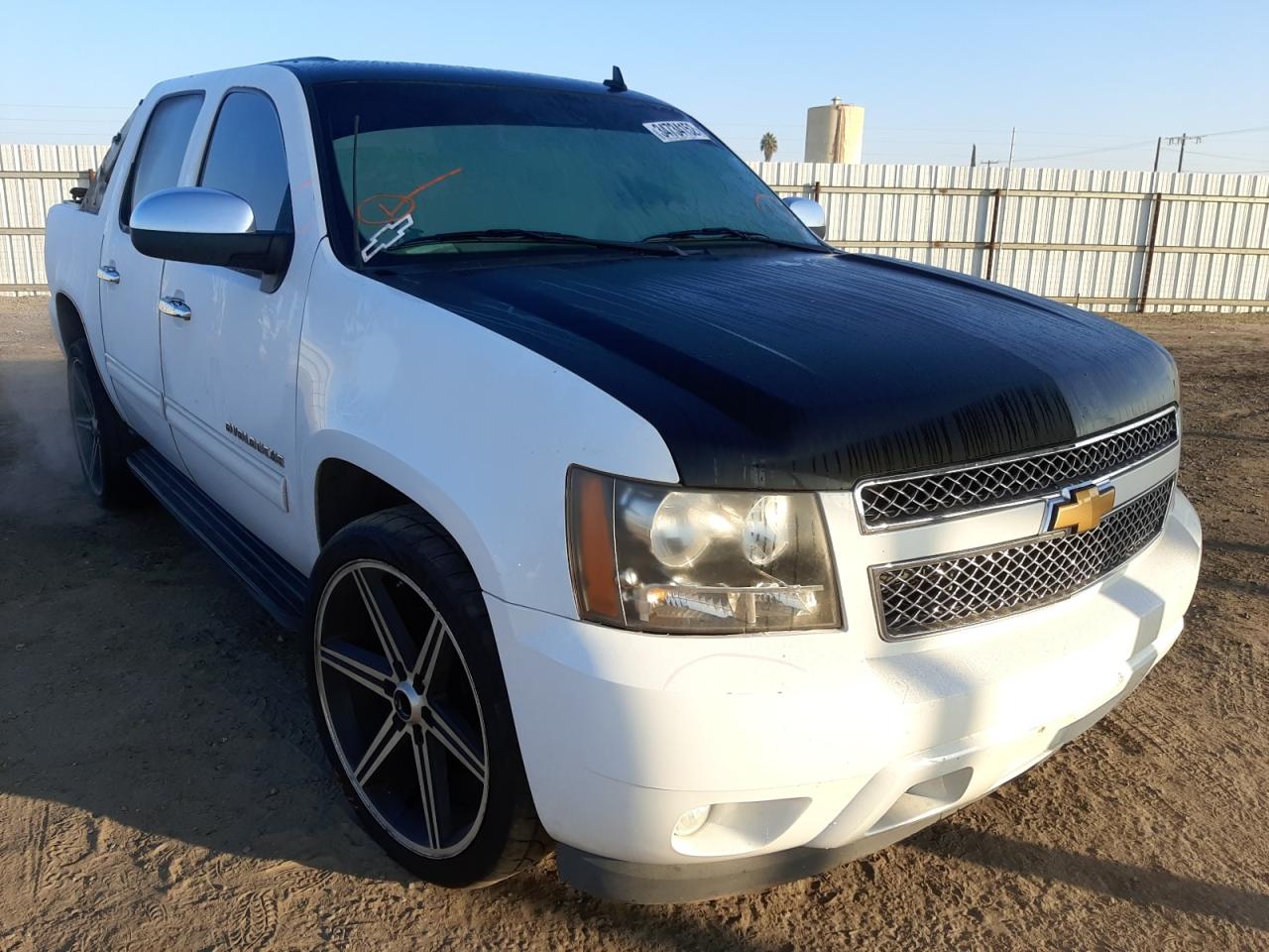 CHEVROLET AVALANCHE 2011 with VIN 3GNMCEE09BG257968 - Photo from auction