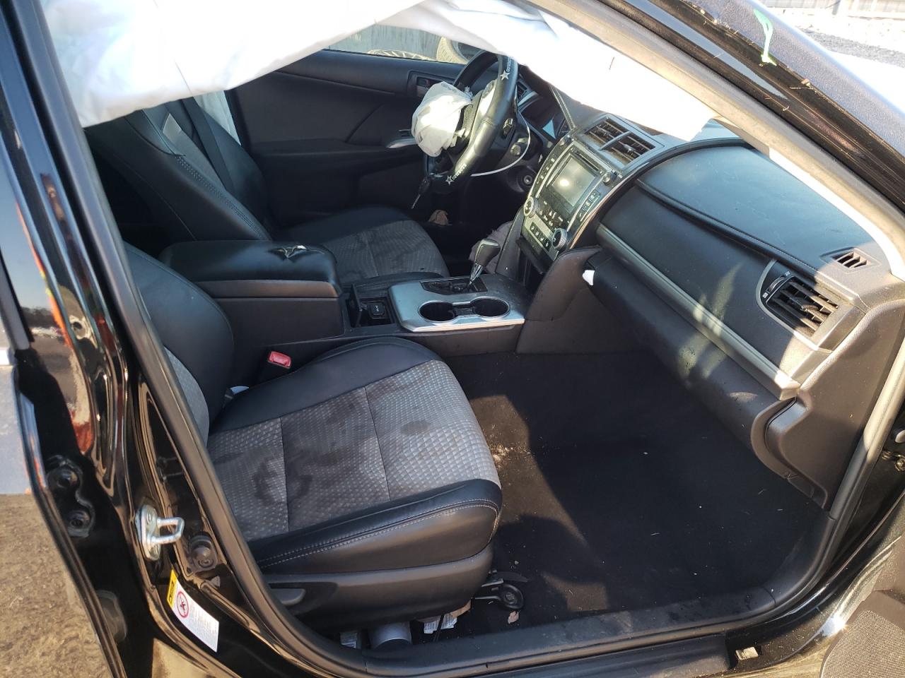 Photo 5 from auction – 2014 TOYOTA CAMRY L with VIN 4T1BF1FK9EU826184