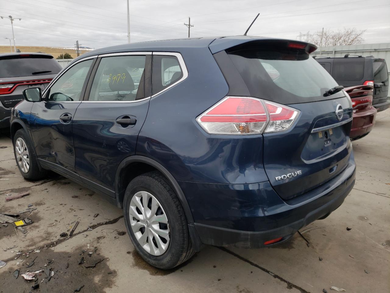 Photo 3 from auction – 2016 NISSAN ROGUE S with VIN KNMAT2MVXGP613807