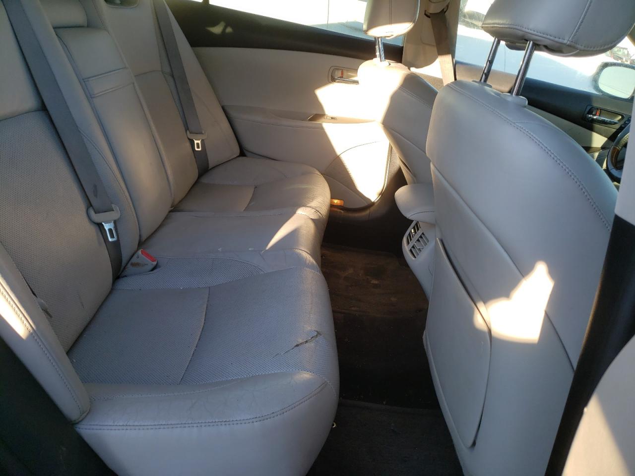 Photo 6 from auction – 2011 LEXUS ES 350 with VIN JTHBK1EG1B2447781