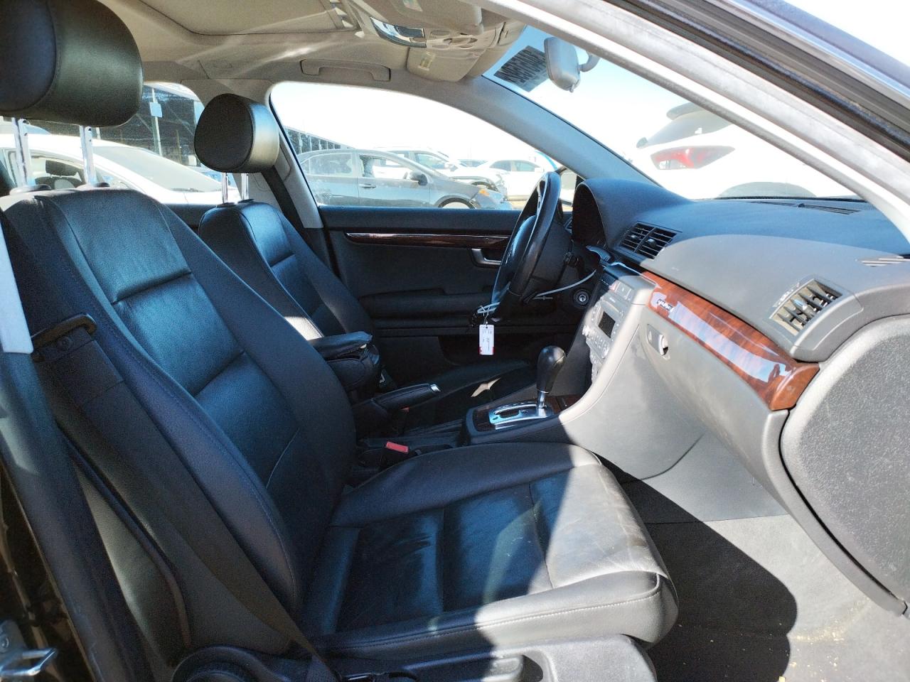 Photo 5 from auction – 2008 AUDI A4 2.0T QU with VIN WAUDF78E08A126581