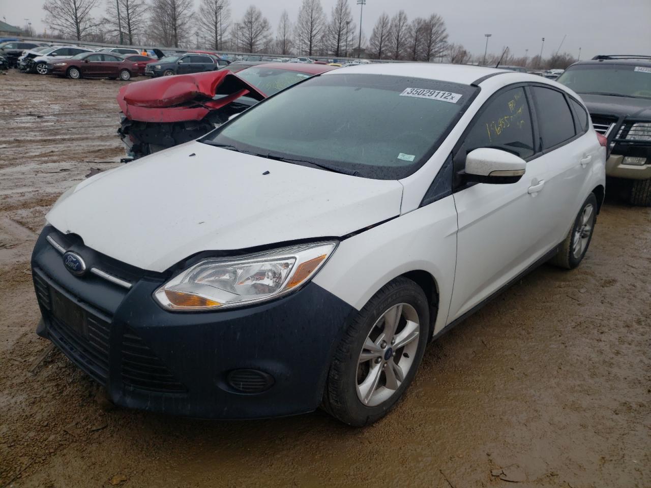 Photo 2 from auction – 2013 FORD FOCUS SE with VIN 1FADP3K25DL251359