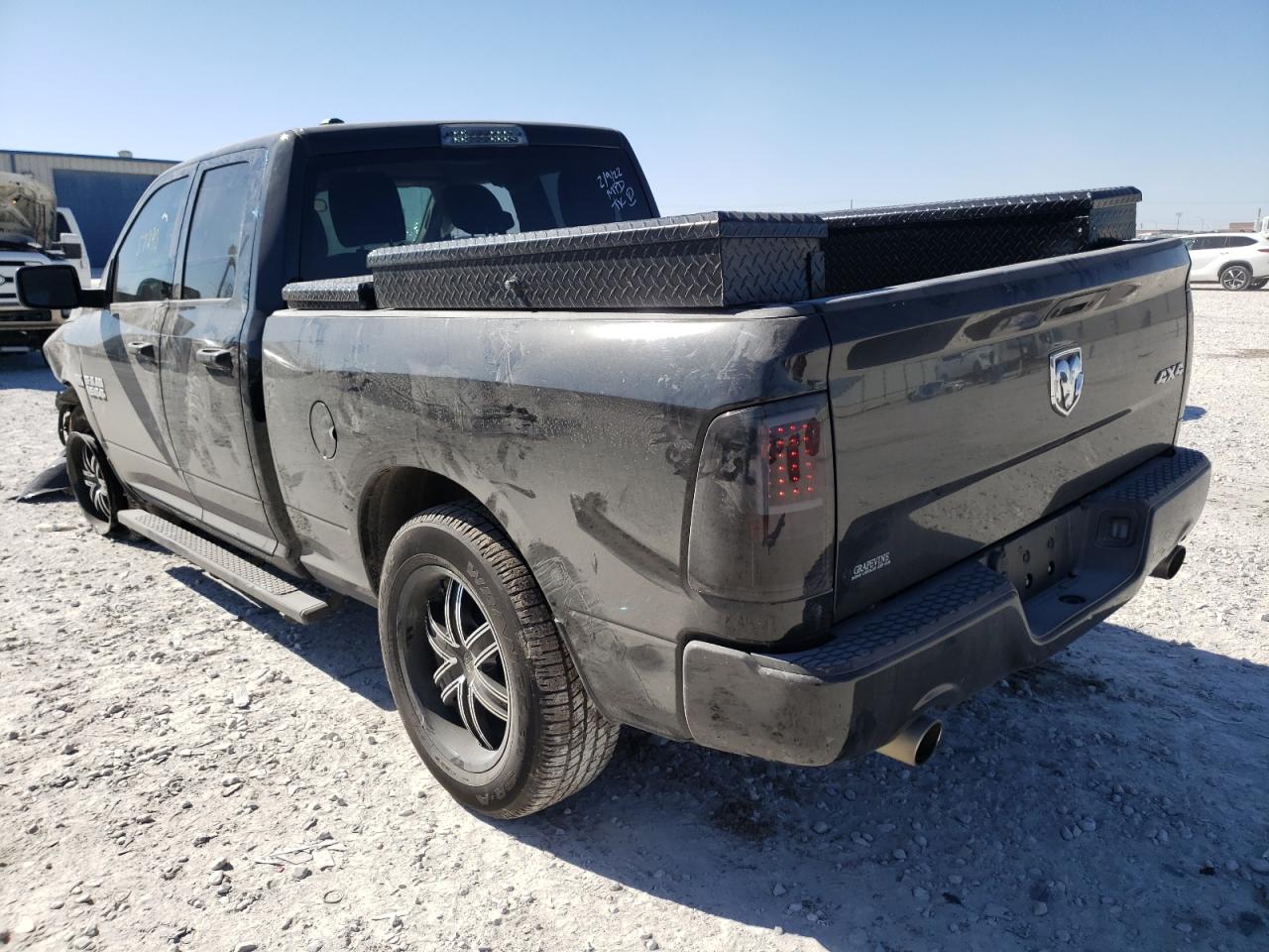 Photo 3 from auction – 2018 RAM 1500 ST with VIN 1C6RR7FT0JS172484