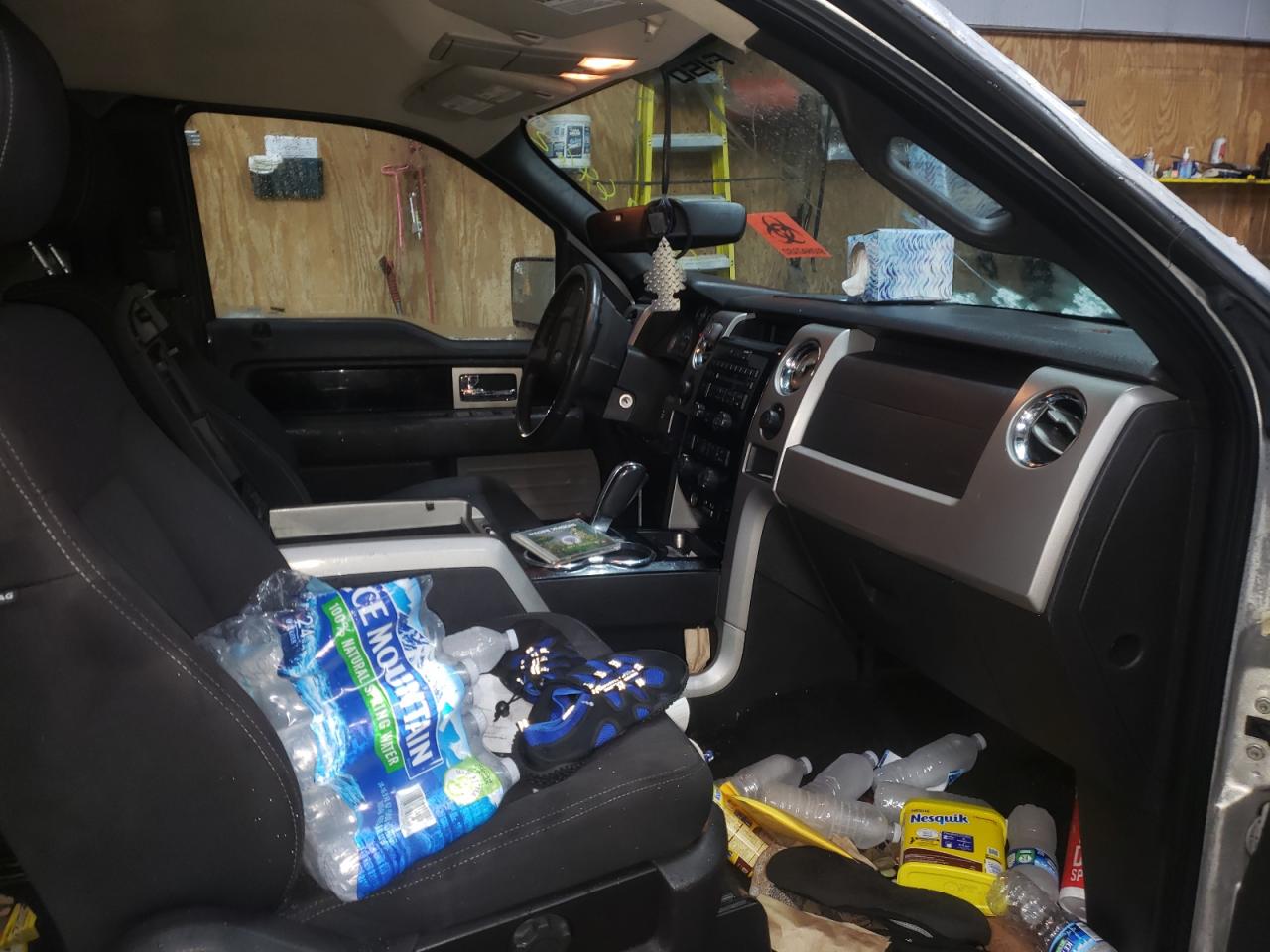 Photo 5 from auction – 2010 FORD F150 SUPER with VIN 1FTFX1EV5AFB68361