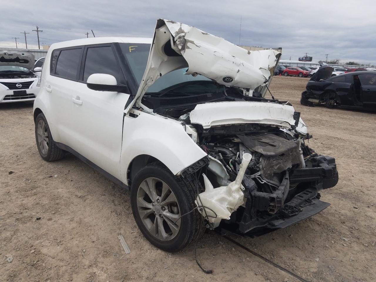 KIA SOUL + 2016 with VIN KNDJP3A57G7394447 - Photo from auction