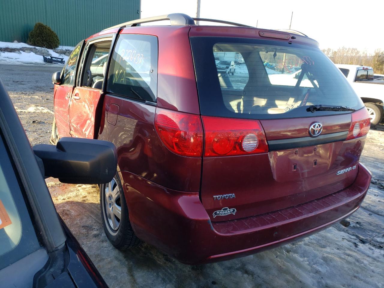 Photo 3 from auction – 2006 TOYOTA SIENNA CE with VIN 5TDZA23C76S419684