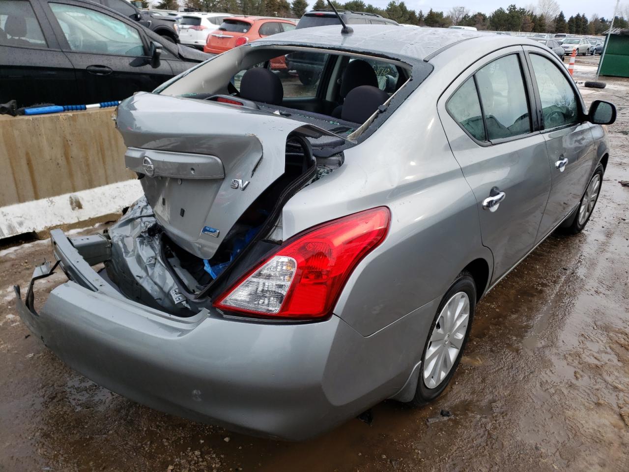 Photo 4 from auction – 2012 NISSAN VERSA S with VIN 3N1CN7AP1CL863774