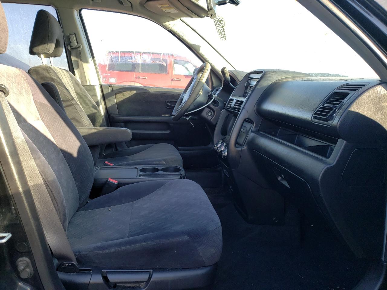 Photo 5 from auction – 2005 HONDA CR-V EX with VIN JHLRD78855C023345