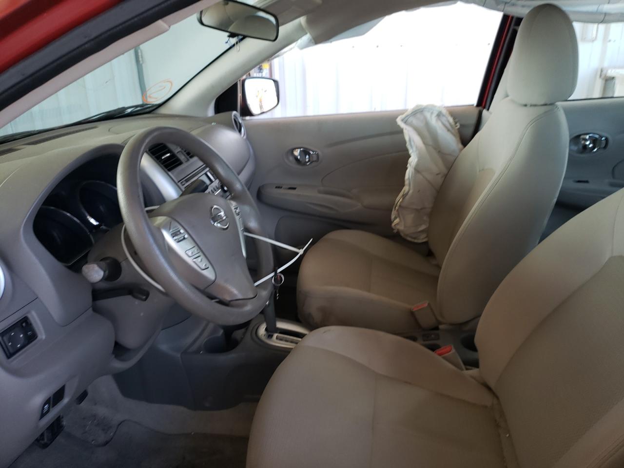 Photo 5 from auction – 2016 NISSAN VERSA S with VIN 3N1CN7AP9GL804882