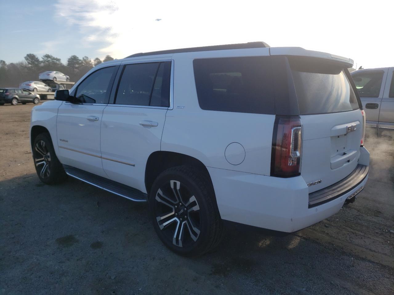 Photo 3 from auction – 2016 GMC YUKON SLT with VIN 1GKS1BKC3GR138943