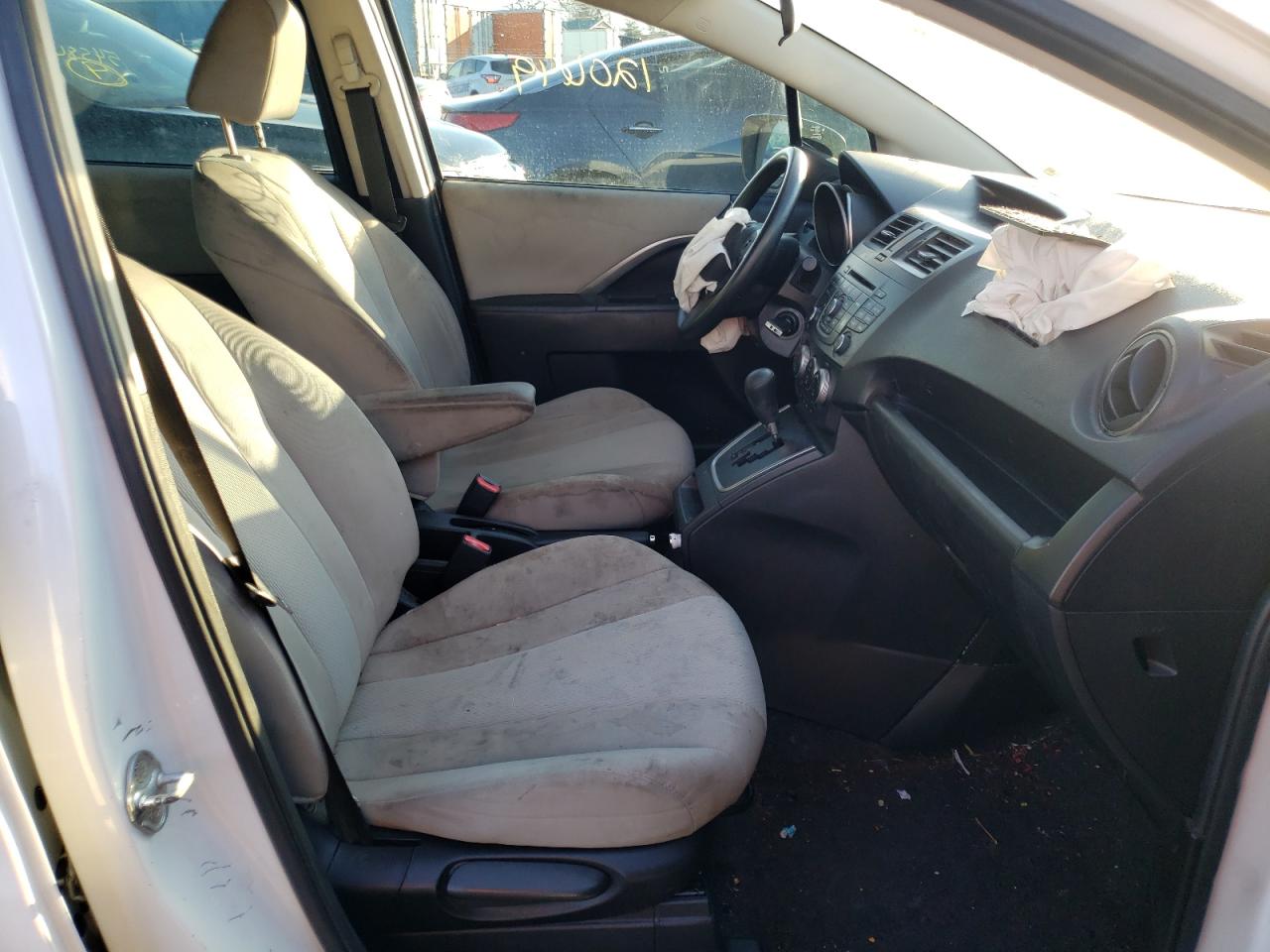 Photo 5 from auction – 2015 MAZDA 5 SPORT with VIN JM1CW2BL4F0180400