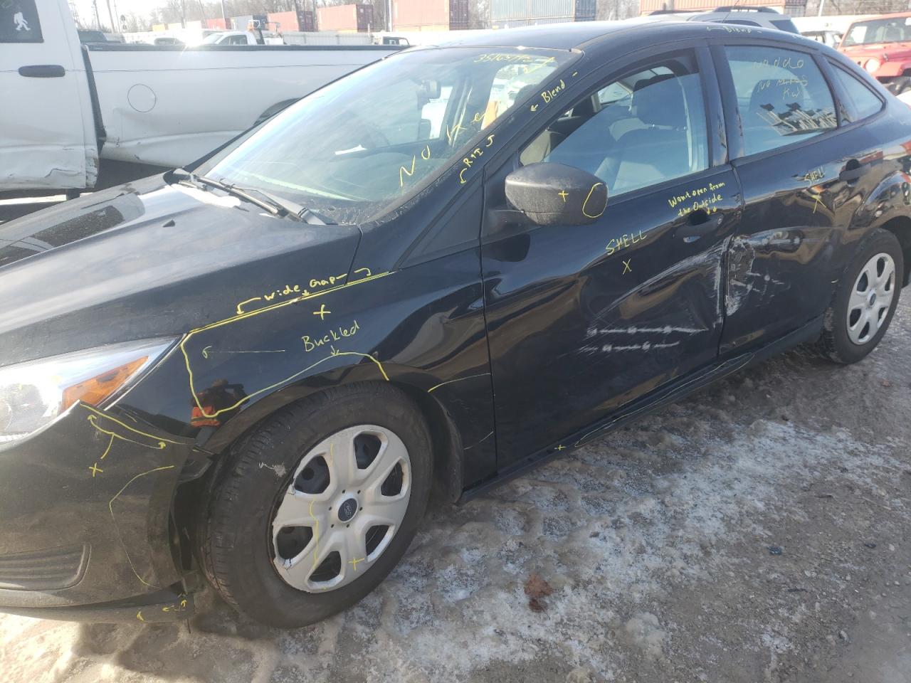 Photo 9 from auction – 2016 FORD FOCUS S with VIN 1FADP3E28GL281018