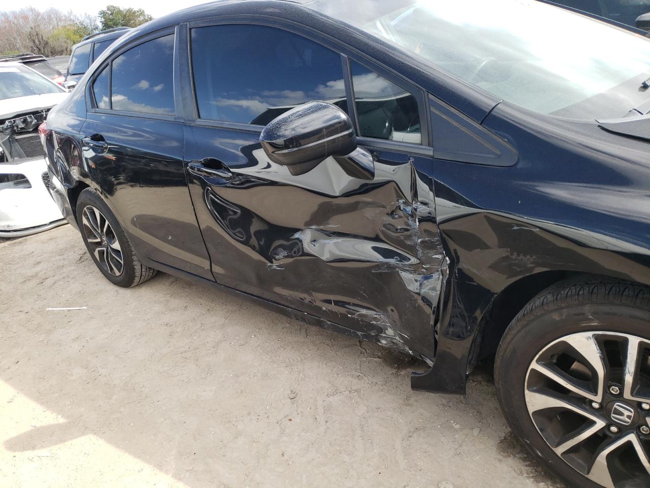 Photo 9 from auction – 2015 HONDA CIVIC EX with VIN 19XFB2F85FE117439