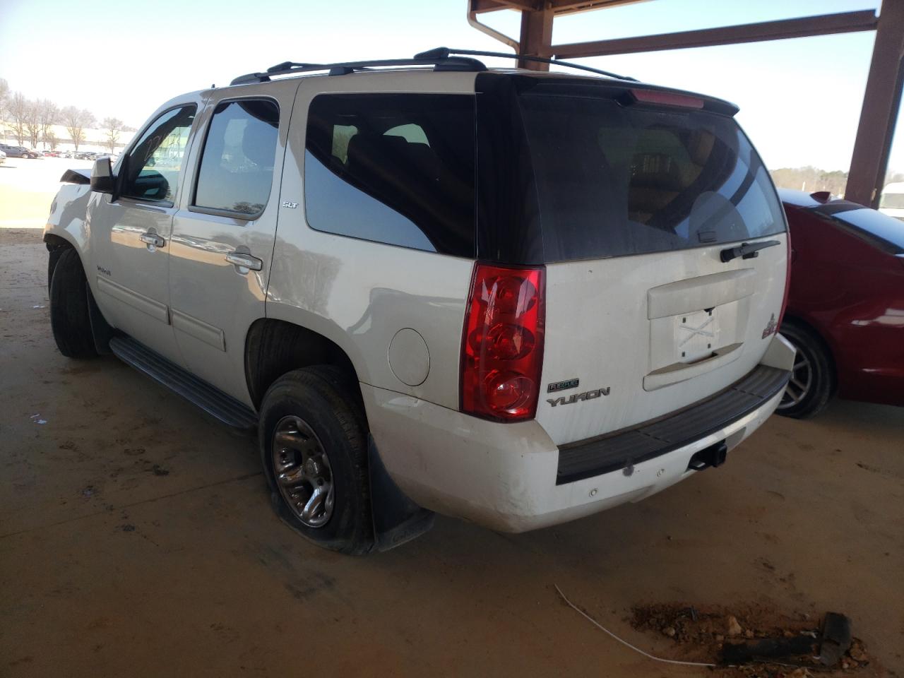 Photo 3 from auction – 2010 GMC YUKON SLT with VIN 1GKUCCE09AR141377