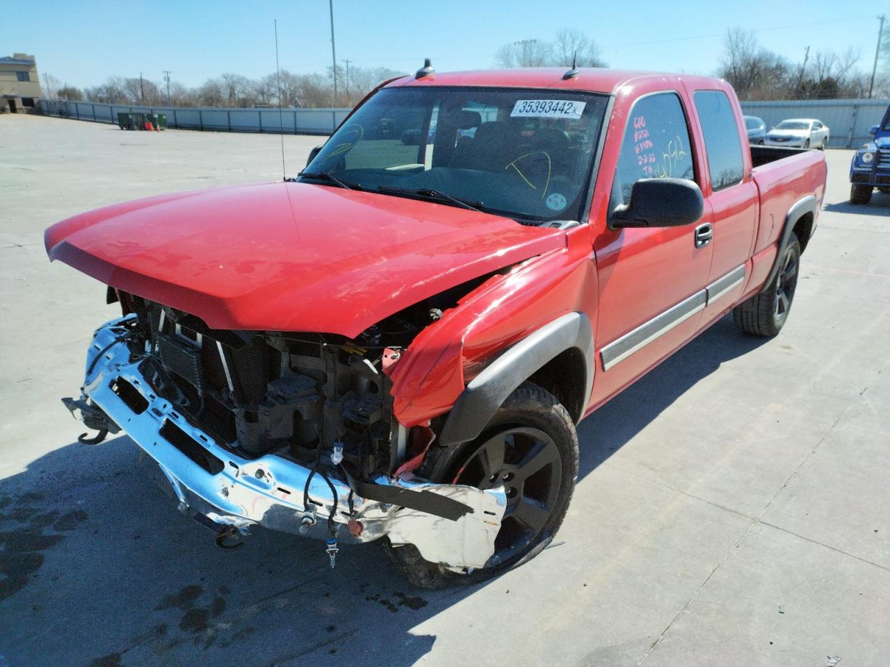 Photo 2 from auction – 2003 CHEVROLET SILVERADO with VIN 1GCEK19T43E139896